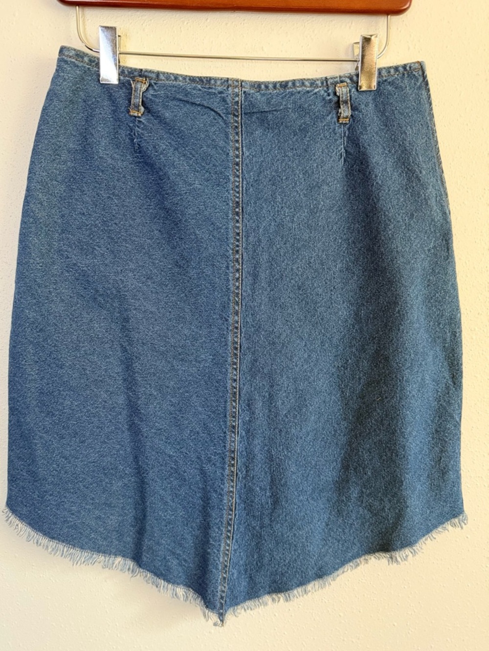 Vintage VS Studio Denim Skirt Size 8 Blue A-Line Frayed Hem Y2K